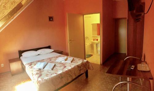 Hostal Baunti Guest House