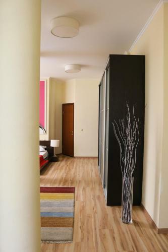 Laza Hall Hotel