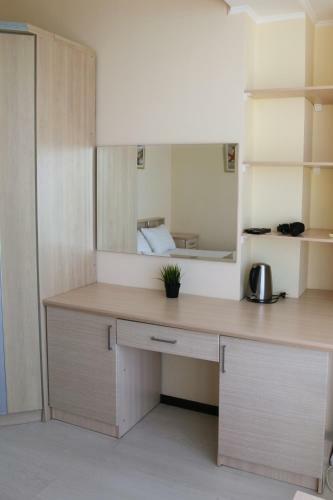 Laza Hall Hotel