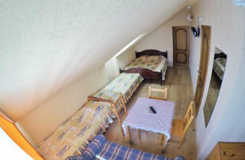 Hostal Mechta Guesthouse
