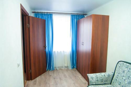 Gosti Magnitki Apartment Suvorova 106