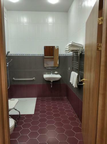 Guest Center-hotel Myshk Inn