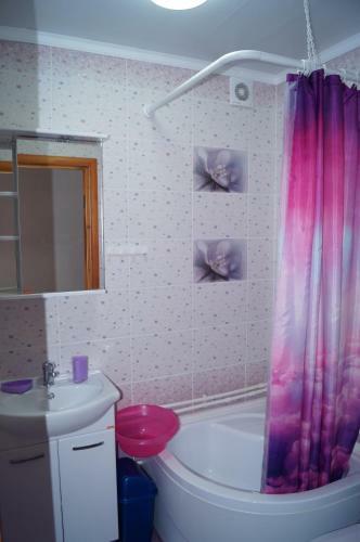 Hostal Beryozka V Dzemete Guest House