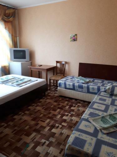 Hostal Guesthouse Lotos