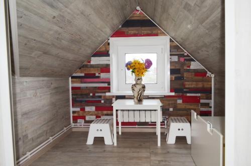 Apartamento Guest House On Malyshevskaya 109
