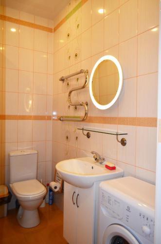 Apartamento Guest House On Malyshevskaya 109