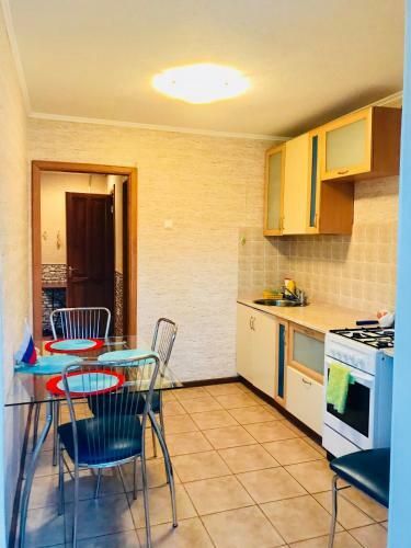 Apartment On Osharskaya 15