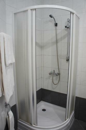 Hotel Gostinitsa Akron