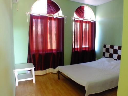 Hostal Guest House On Solnechnaya 13