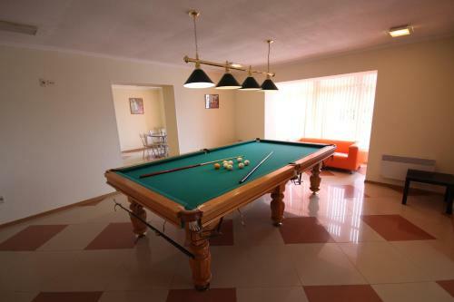 Hostal Solnechniy Guest House