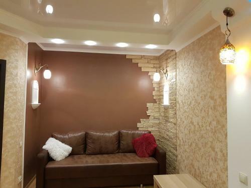 Apartment Crystal Na Revolutsii