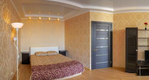 Apartment Crystal Na Revolutsii