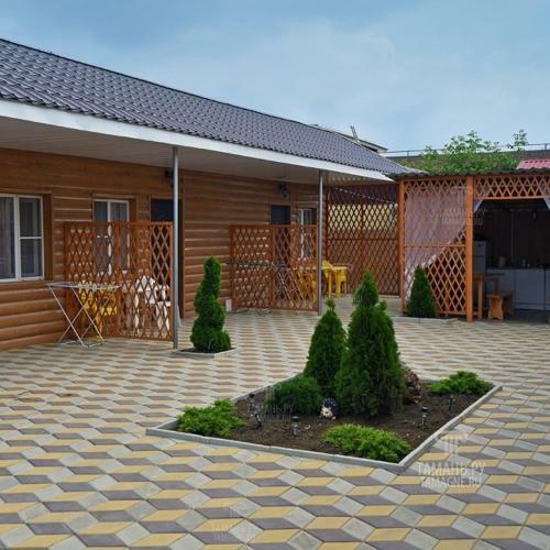 Hostal Na Sadovoy U Morya Guest House