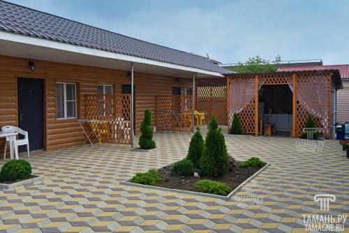 Hostal Na Sadovoy U Morya Guest House