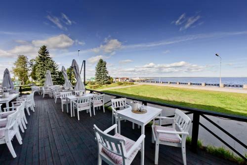 Frigate Hotel