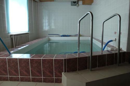Hostal Raduga Guest House