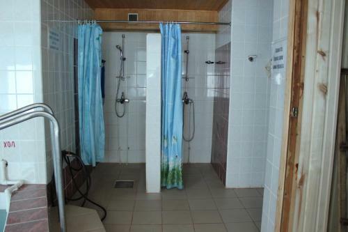 Hostal Raduga Guest House