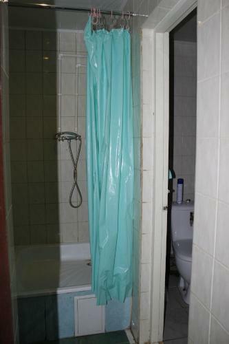 Hostal Raduga Guest House