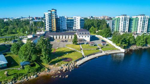 Prionezhsky Club Hotel