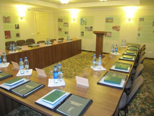 Hotel Dvor Podznoeva - Business Building
