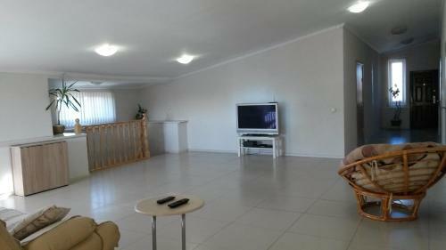 Hostal Guest House On Larkina 18