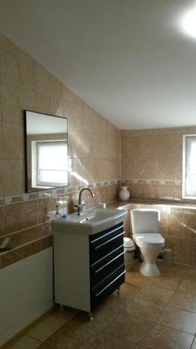 Hostal Guest House On Larkina 18