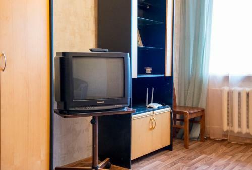 Apartment On Metallistov 3