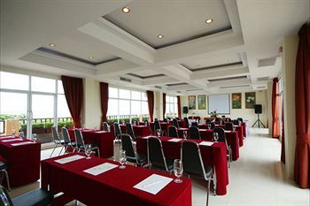 Hotel Seaside Jomtien Beach Resort