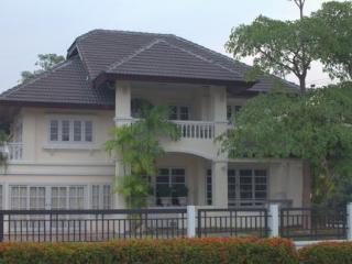 Hotel Royal Sammuk Villa