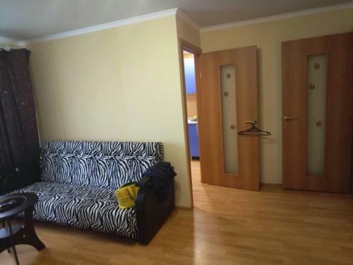 Apartment On Ulitsa Lomonosova
