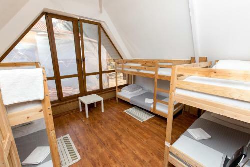 Rivyersky Hostel