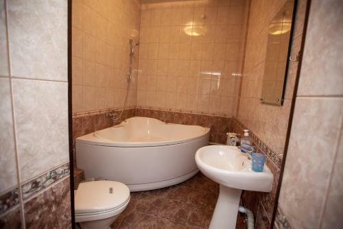 Hostal Kovcheg Guest House