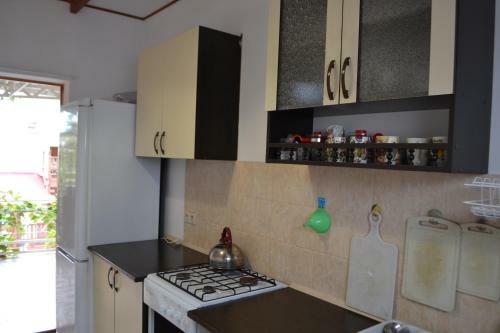 Hostal Cruise Guesthouse