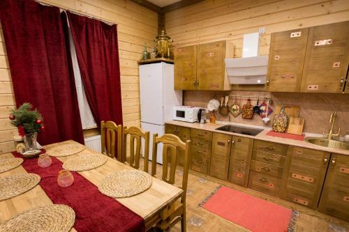 Hostal Usadba Mednika Chicherina
