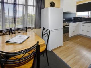 Hotel Graham Court Apartments