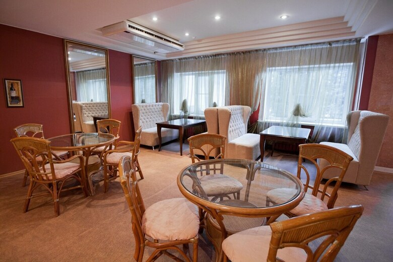 Zvezda Zhiguley Hotel