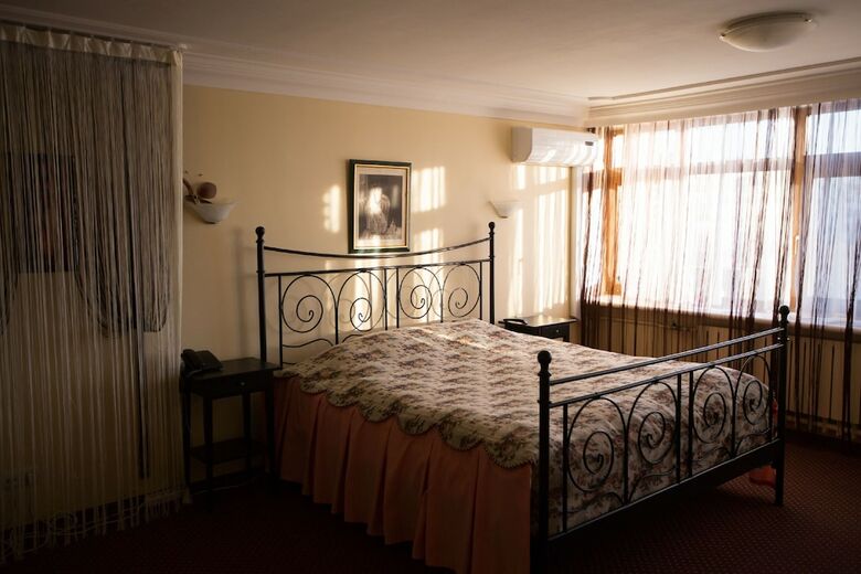 Zvezda Zhiguley Hotel