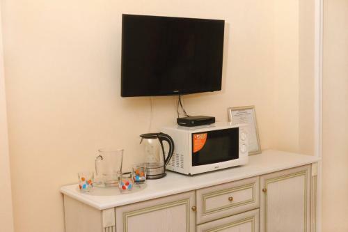 Hostal Assol Guest House