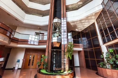 President Hotel Tyumen Center