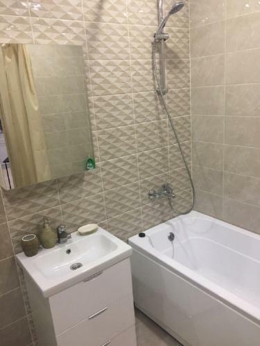 Apartments In Novin Kvartal