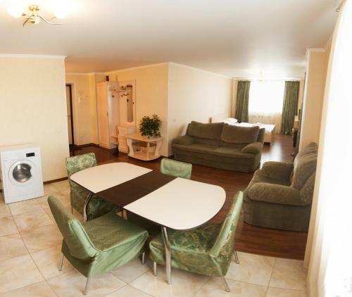 1k Apartment In The Center