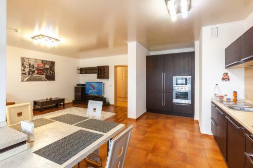 Aparthotel Daudel Tyumen Center