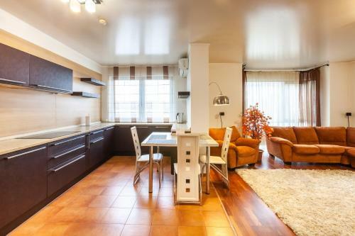 Aparthotel Daudel Tyumen Center