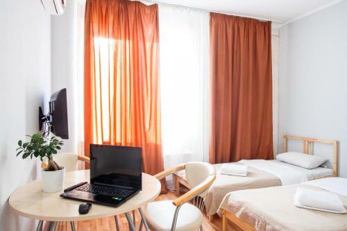 Albergue Red 13 Center