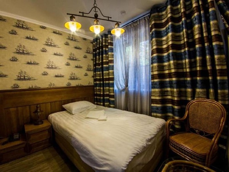 Victoria Hotel