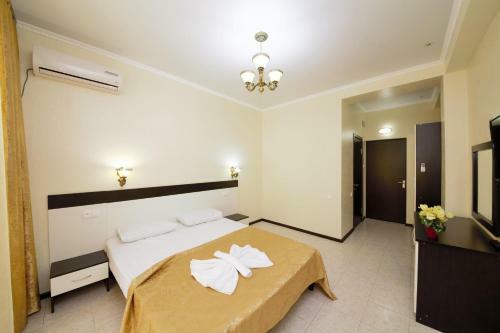 Protos Hotel