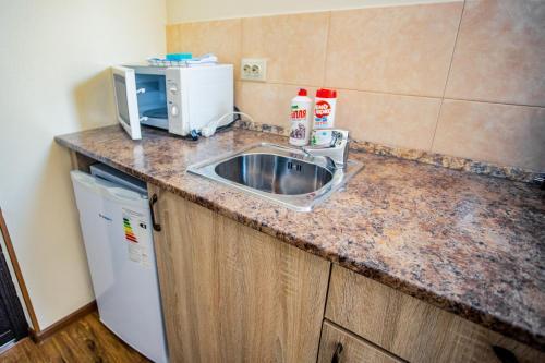Hostal Guest House On Shmidta 147