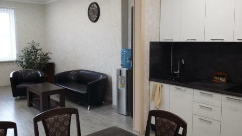 Hostal Guest House On Krasnodarskaya 7