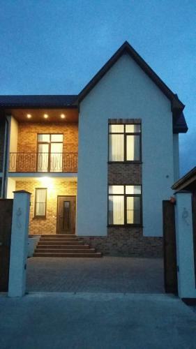 Hostal Guest House On Krasnodarskaya 7