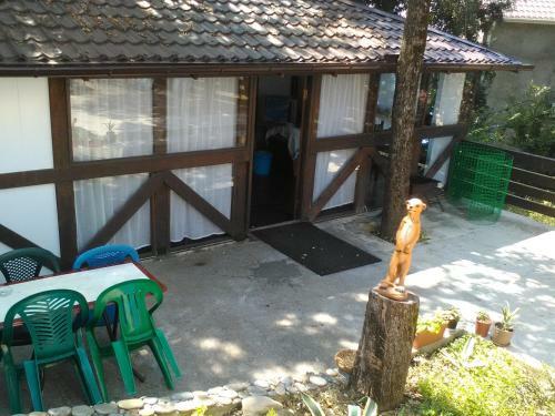 Hostal Dubrava Guest House